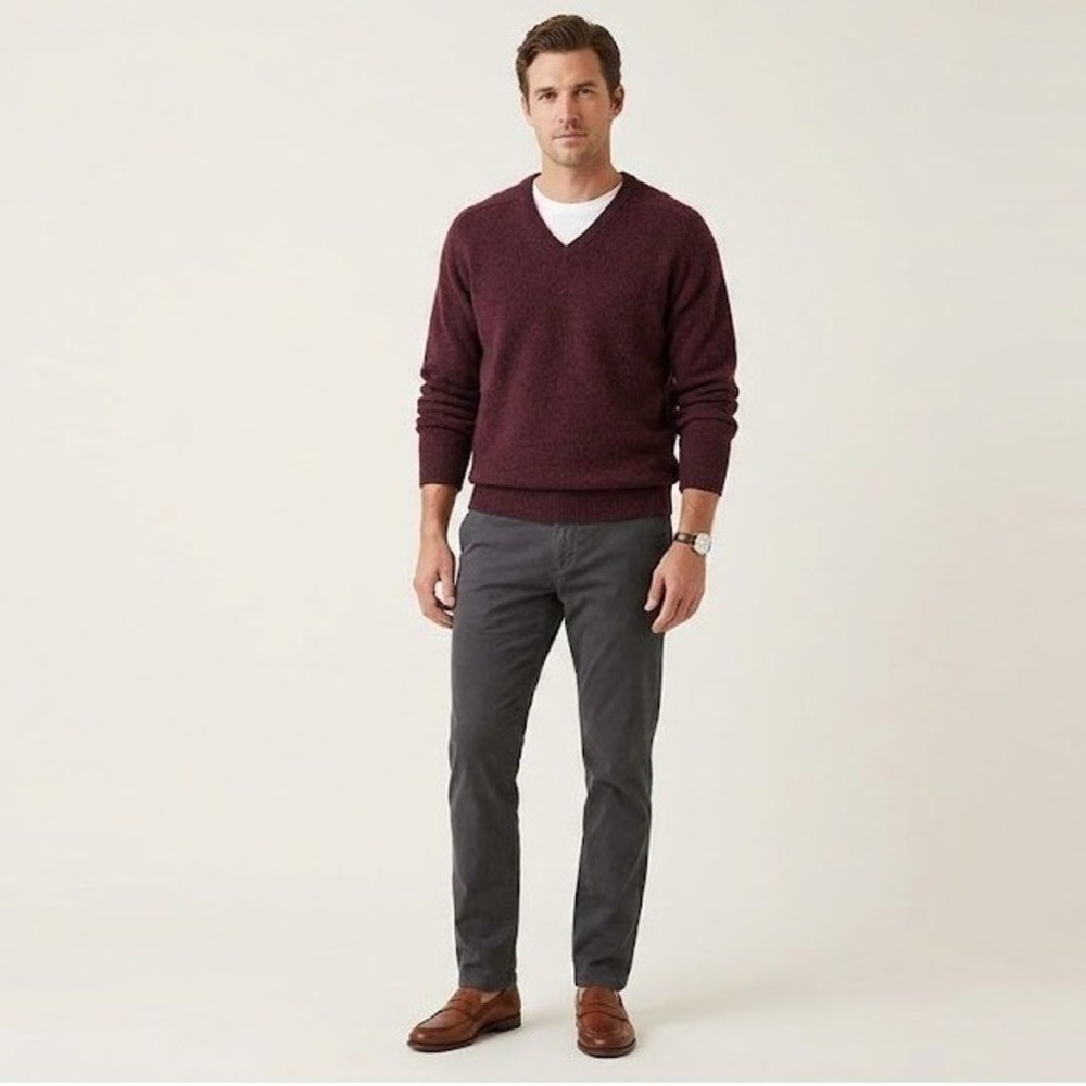 LL Bean V-Neck Sweater Mens XL Burgundy Heather 100% Lambswool Classic Preppy